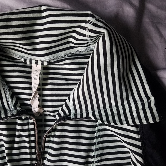 Lululemon Mint Black Stripe zip Up Hoodie 6 - Picture 5 of 7
